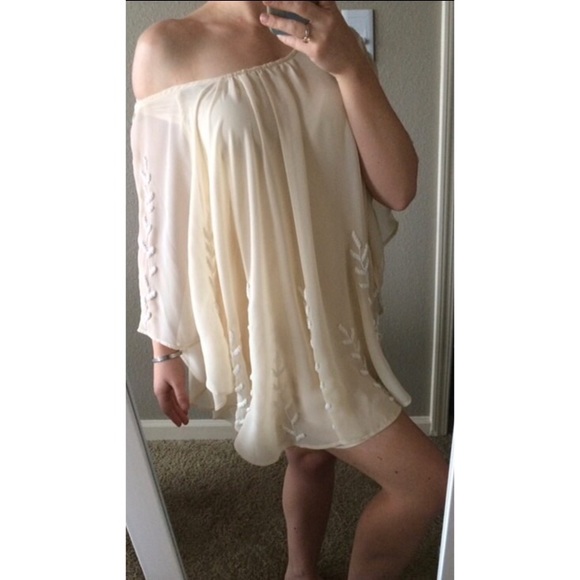 SOLD🚫XS/S Free People Ocean Pearl Beaded Dress - Picture 3 of 8